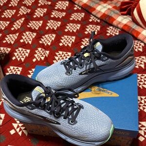 Brooks Blue Running Shoes